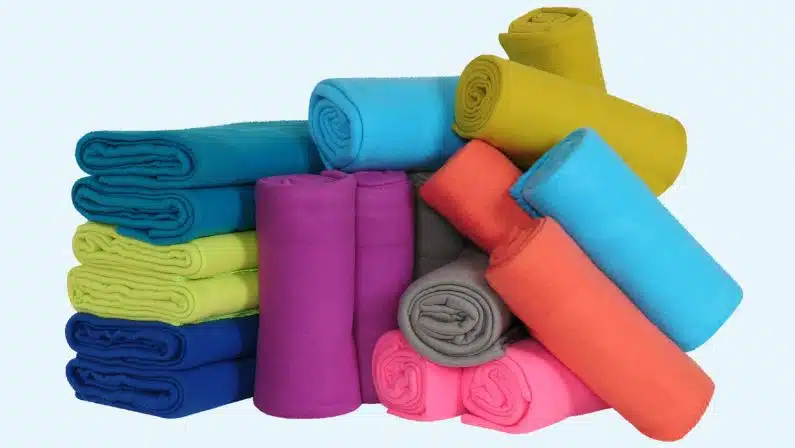 storage for blankets and comforters